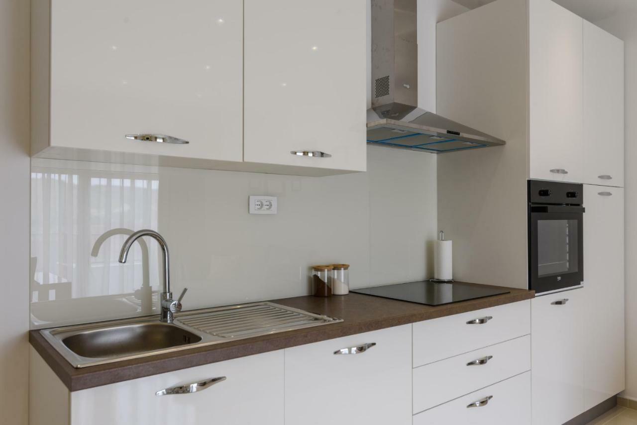 Villa Apartments Aa 1 Trogir Exterior photo